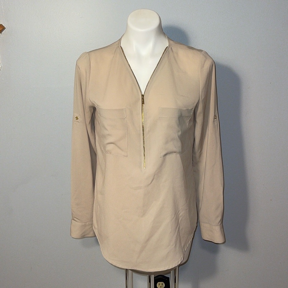 Calvin Klein ladies 1/2 zip blouse long sleeve blouse with pockets. Small